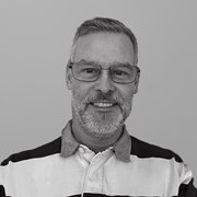 Mikael Larsen